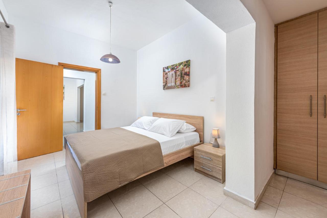 Aleanna Cozy Luxury Apartments Rhodes City ภายนอก รูปภาพ